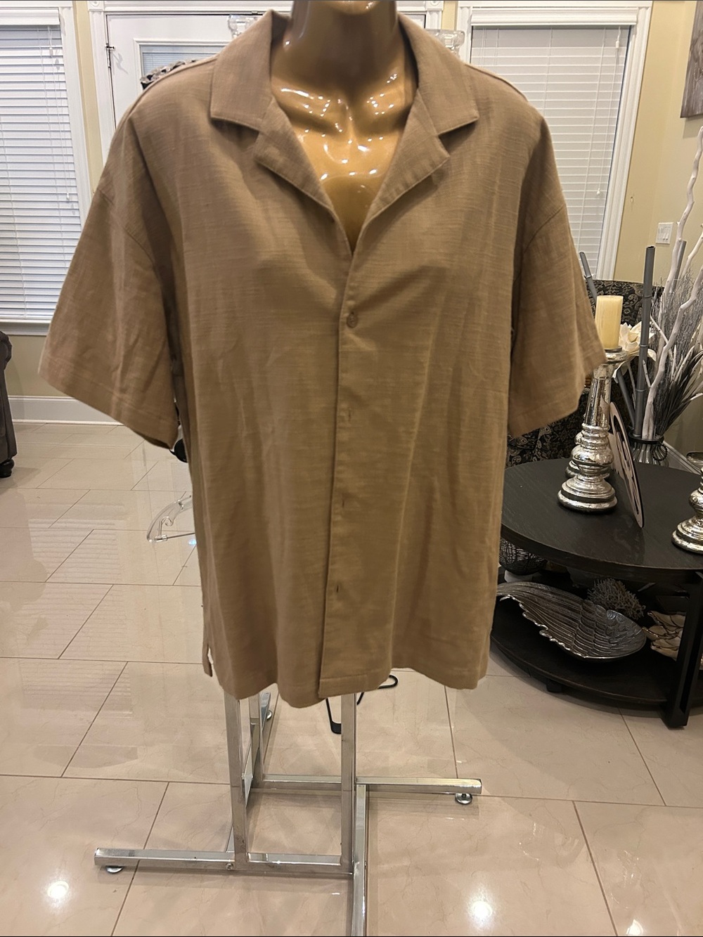Forever 21 Tan Short-Sleeve Button Down Shirt
